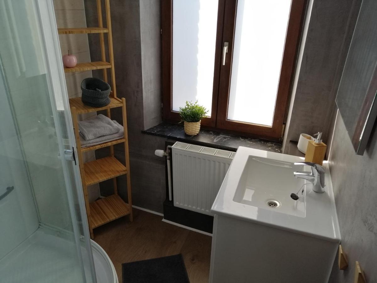 Studio 2 Pers. Tourisme Et Business Apartment Namur Exterior foto