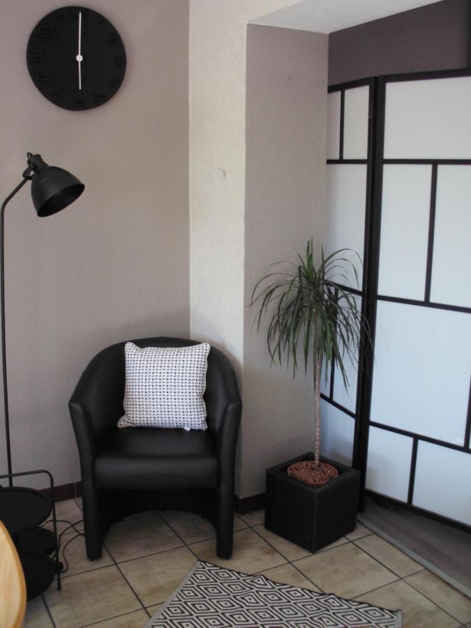 Studio 2 Pers. Tourisme Et Business Apartment Namur Exterior foto